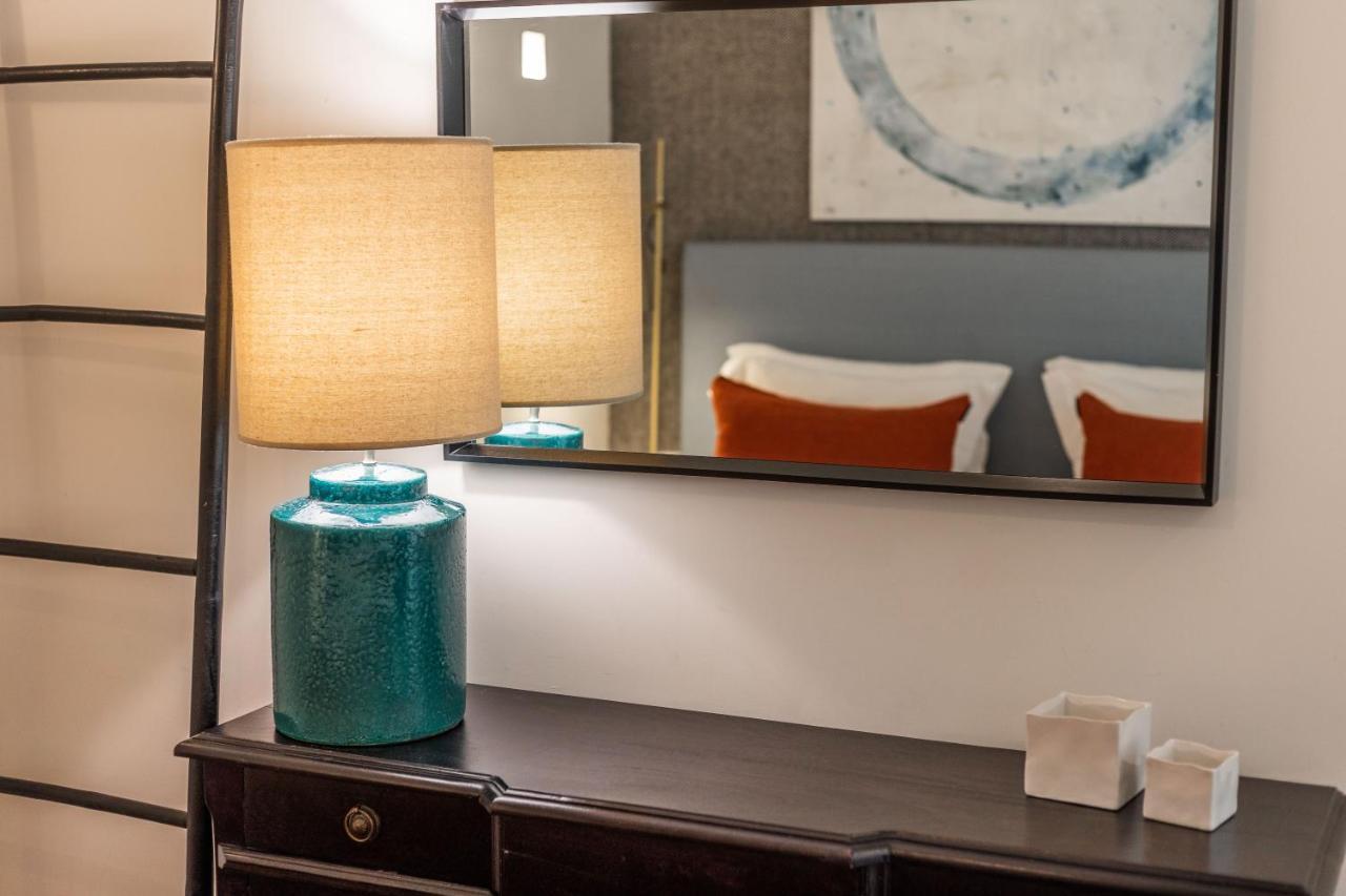Chic Tailor Made Flat In Chiado Διαμέρισμα Lisboa Εξωτερικό φωτογραφία