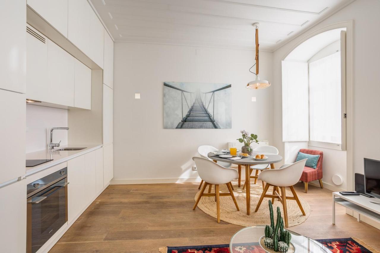 Chic Tailor Made Flat In Chiado Διαμέρισμα Lisboa Εξωτερικό φωτογραφία