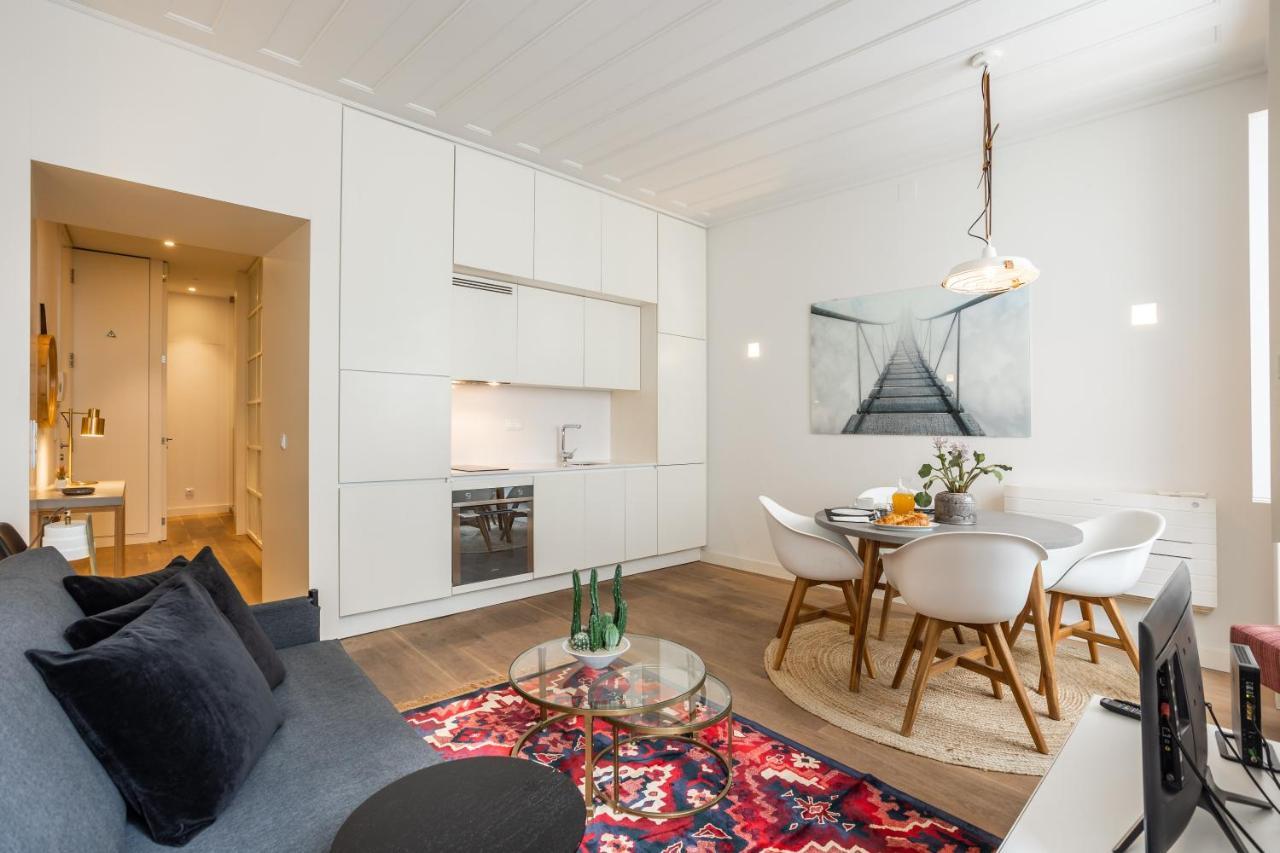 Chic Tailor Made Flat In Chiado Διαμέρισμα Lisboa Εξωτερικό φωτογραφία